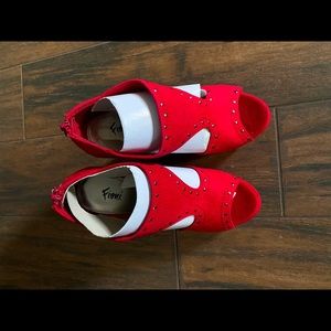 FIONI RED WITH SILVER STUDS WEDGES